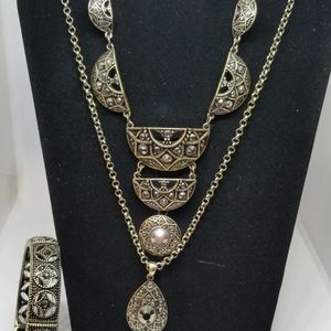 3pc Necklace set